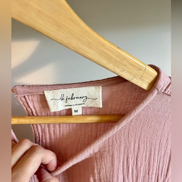 Boutique Brand Guaze Dress - Picture 5 of 6